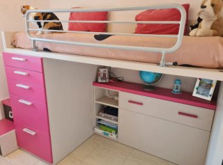 Cama litera infantil con cajones y escaleras