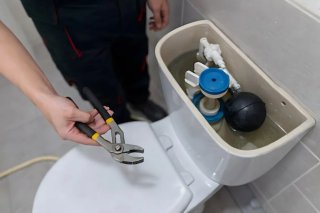 Fontanería profesional reparaciones cisterna