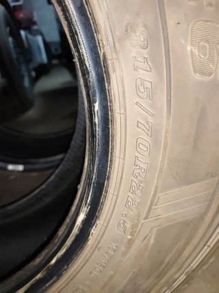 Neumáticos tracción Camión 315/70R22.5