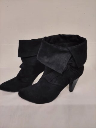 Stivaletti neri donna tacco