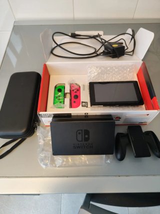 Nintendo Switch V2 Joy-Con Verde y Rosa