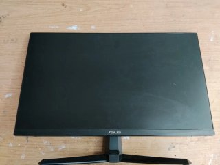 Monitor Asus 24 pollici