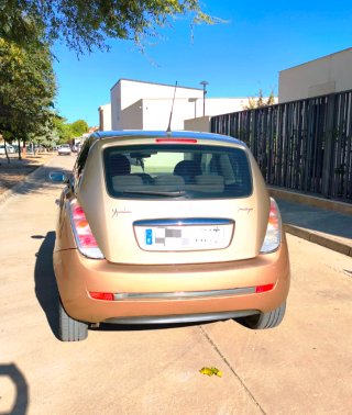 Lancia Ypsilon 2012