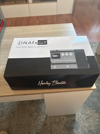 Pedal Guitarra Harley Benton DNAfxGiT