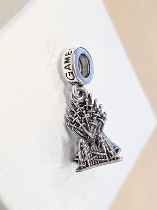 Charm Trono de Hierro Juego de Tronos Plata