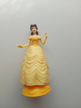Figura Princesa Disney Bella Huevo Kinder Gigante