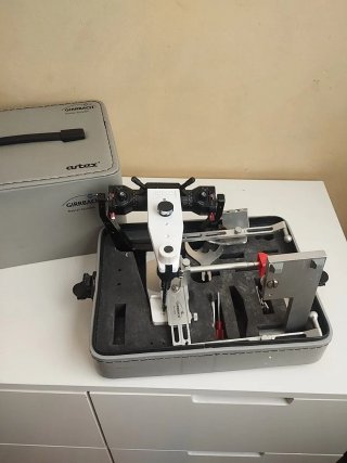 Articulador dental Artex