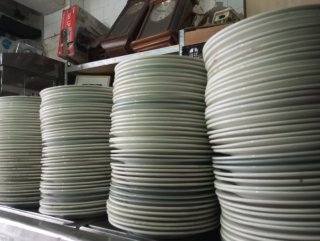 Lote de platos de porcelana