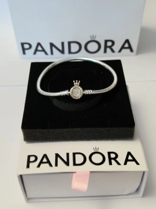 Pulsera Pandora Plateada Corona 18cm en caja