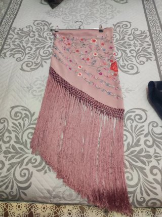 Mantoncillo de Flamenca Rosa empolvado Bordado
