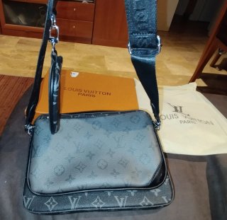 Bolso Hombre tipo 3 piezas Louis Vuitton Negro