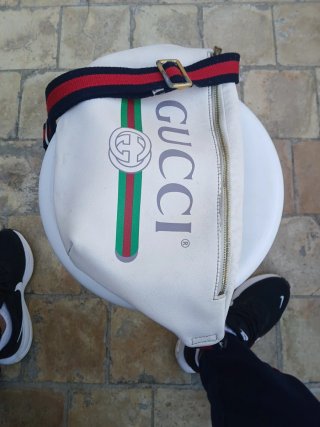 Riñonera Gucci Blanca