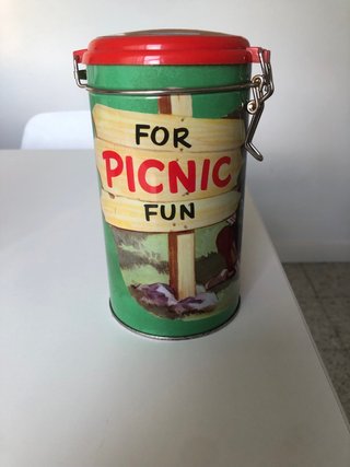 Recipiente Metálico Retro Picnic