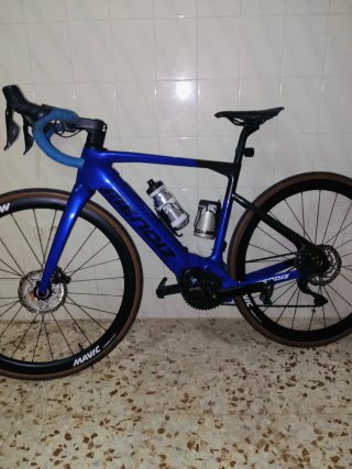 Bicicleta de carretera Mendiz eléctrica ef21