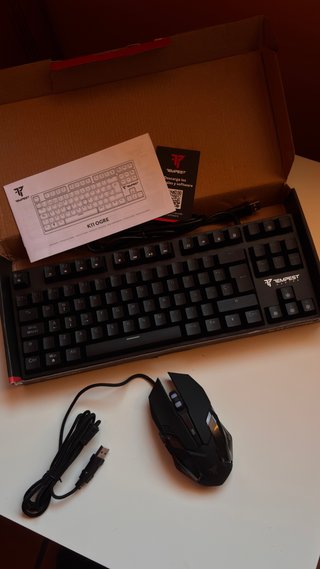 NUEVO Teclado mecanico + raton gaming