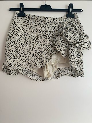 Falda-pantalón Stradivarius