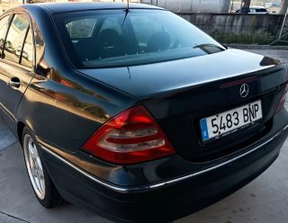Mercedes-Benz Clase C 2002