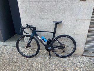 Bicicleta Scott Foil RC Team DSM