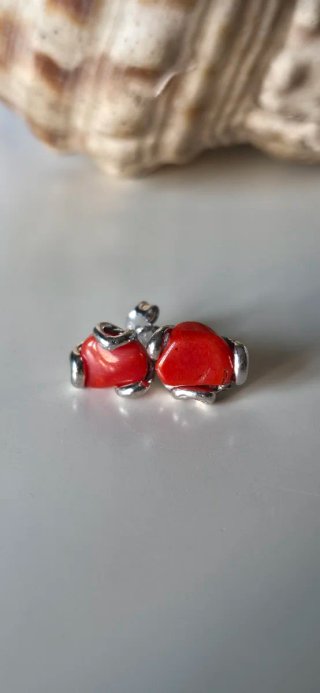 Pendientes de plata de boton y coral