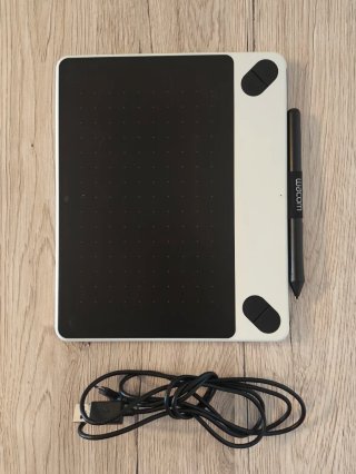 Tableta Gráfica Wacom CTL-490