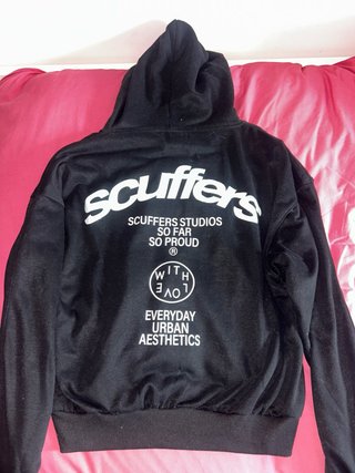 Sudadera Scuffers Negra