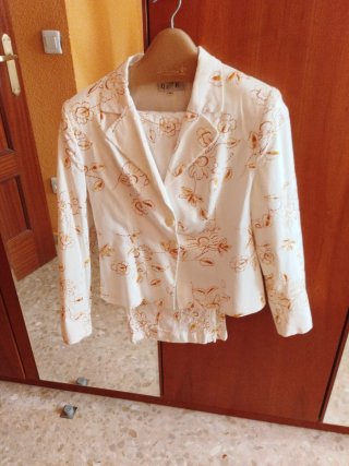 Traje de Mujer Estampado Talla M y talla 40