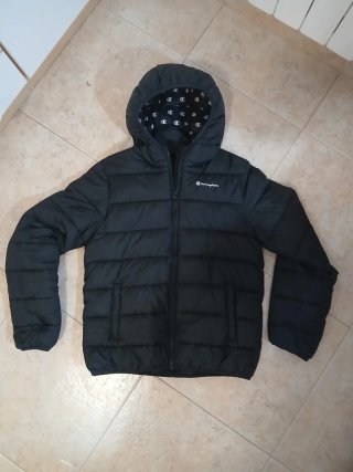 Abrigo Champion Negro Talla 2Xl de niño
