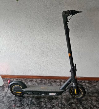 Patinete Ninebot Max G30EII