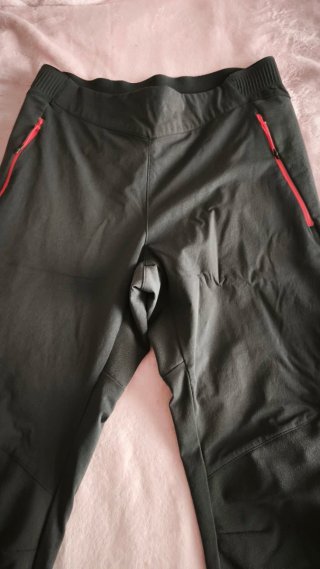 Pantalón de montaña negro, mujer