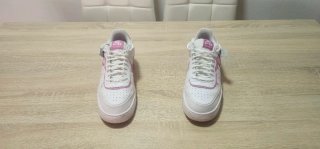 Zapatillas Nike Air Force 1 Blancas y Rosas