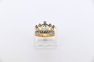 ANILLO GRANDE CORONA 15 CIRCONITAS AZULES.
