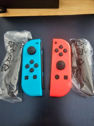 Joycons Nintendo Switch Azul y Rojo
