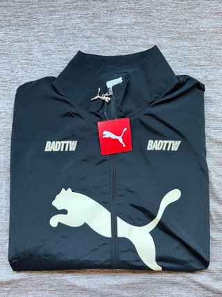 Chaqueta Puma x BADTTW Talla XL