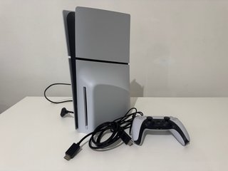 PlayStation 5 Slim 1TB con Lector