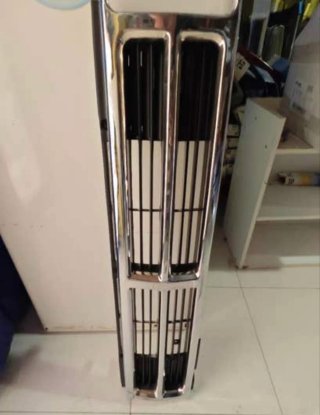 Parrilla Delantera Toyota Hilux