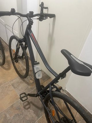 Bicicleta Híbrida Gris