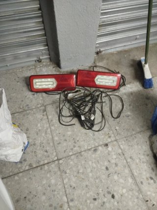 Pilotos LED para remolque 24v