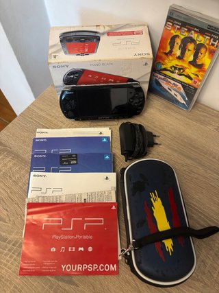 Sony PSP Slim & Lite Negra