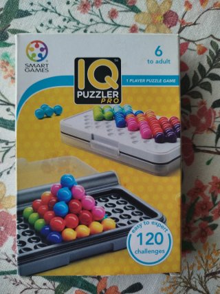 IQ Puzzler Pro - Juego de lógica SmartGames
