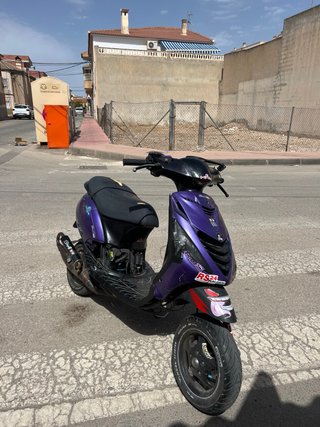 Piaggio zip sp