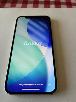 iPhone 12