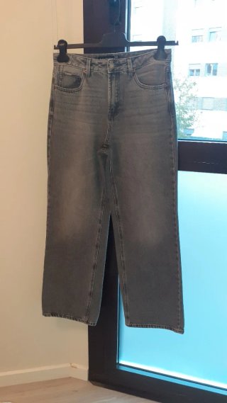 Pantalón vaquero gris talla 38