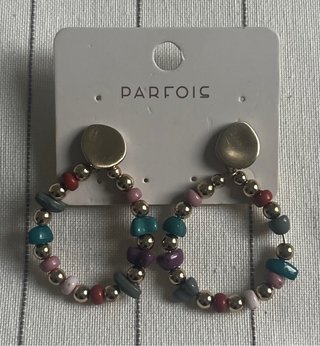Pendientes Parfois dorados bolitas colores