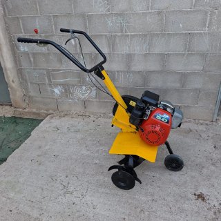 Motocultor con motor de 5.0 CV