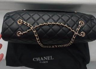 Bolso negro inspiración Chanel