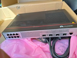 Switch Huawei CloudEngine S5735-L8P4X-A1