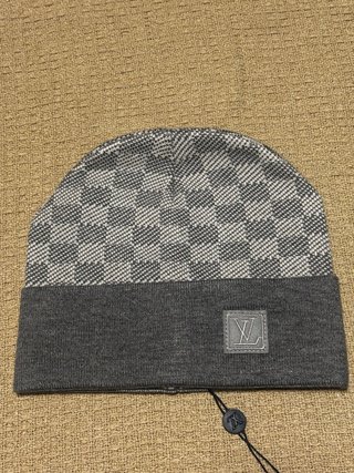 Gorro Louis Vuitton Damier Gris