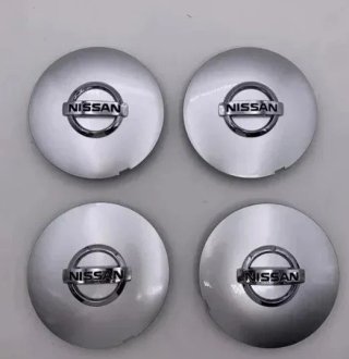 4 centros de rueda Nissan 149 mm