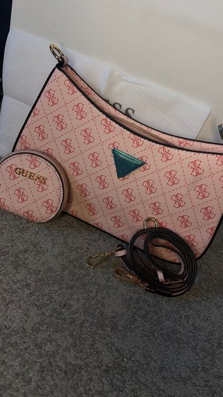 Bolso Guess Rosa