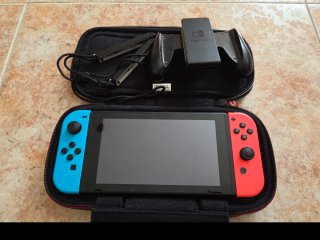Nintendo Switch V2 + Caixa + microSD